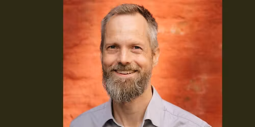 Kven styrer feeden min?