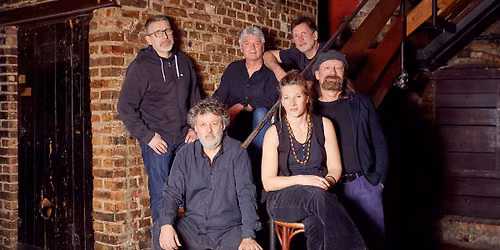 Alte Mauern, frischer Groove: Slowhand bringt den Blues in den Komturhof