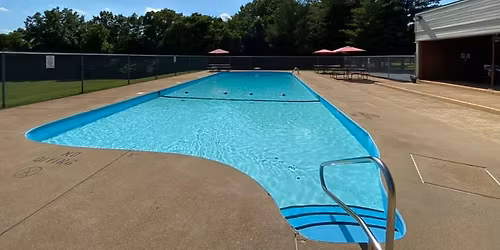 Girls\u2019 Night: Moonlit Pool + Sound Bath