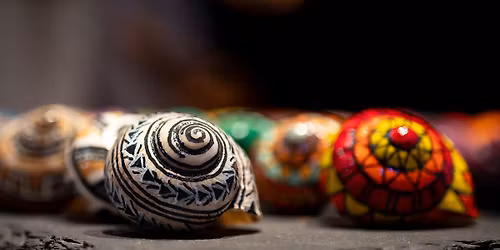 K\u00fcnstlermarkt im Glasperlenspiel