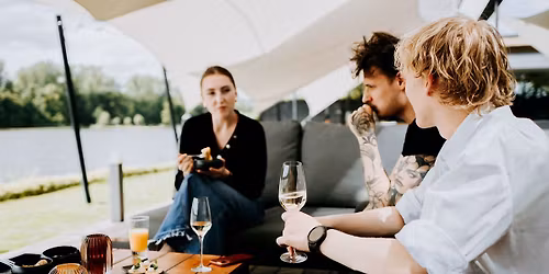 Walking champagne dinner