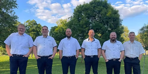 Szilveszteri B\u00e1l a Forte Zenekarral