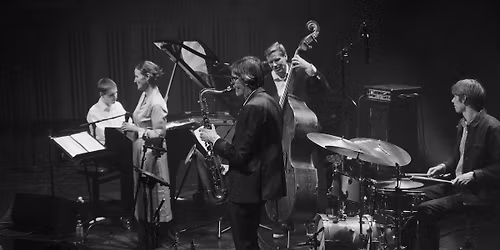 5 x VUUST: Sange af SEBASTIAN