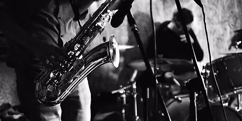 zima v KR\u00c1L\u00cdK\u00c1RN\u011a 4 schr\u00f6dingerova ko\u010dka + kochlea + turnaj ve fotb\u00e1lku