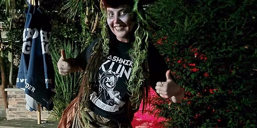 Halloween with Kalashnikov Skunk