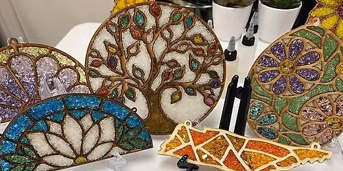 Suncatcher Crushed Glass Class