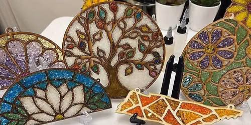 Suncatcher Crushed Glass Class