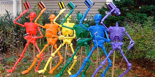 This week we'll have Jed on keys and vocals with the rest of the regulars. The music starts at 5:30