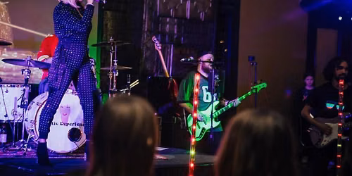 Lincolnwood Summer Concert Series: Totally Taylor