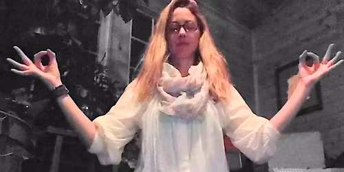 FREE Grounding Gentle Yoga Flow for the Holidays