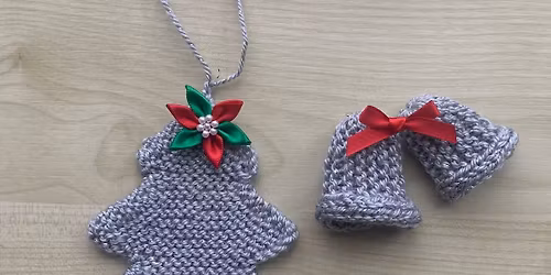 Knit Christmas Decorations for Beginners \/ Improvers
