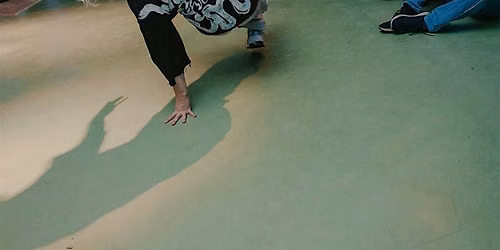 BREAK DANCE