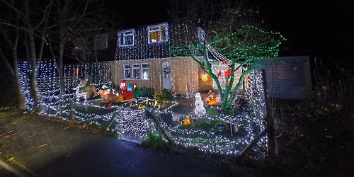 Creepy Hollow Christmas Switch on !!!