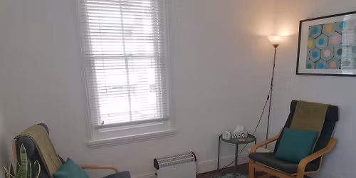 Exploring grief: A therapeutic spouse\/partner bereavement group