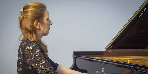 Sarah Beth Briggs, piano \ud83c\udfb9 recital