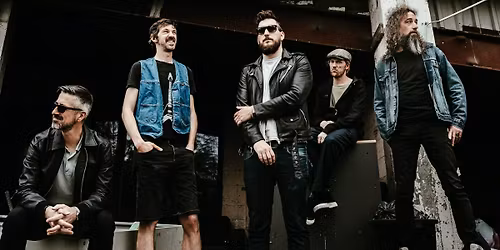 Lonewolves in Paradise @ Caf\u00e9 Den Trol