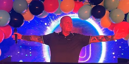 Olas Boss live at Dartford Social Club