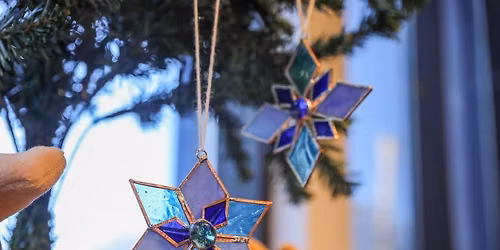 MakerPlace Workshop: Stained Glass Snowflake