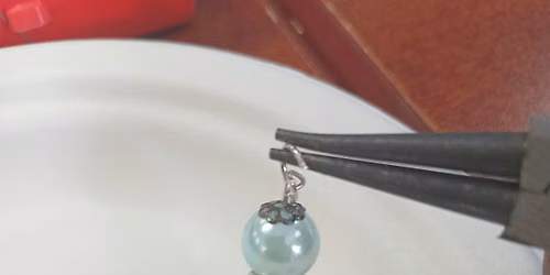 Free Creative Workshop Series (BEADING)