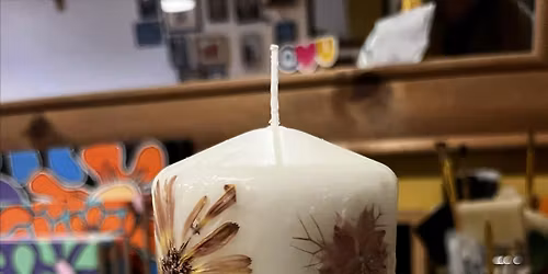 Pressed flower candles