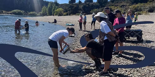 W\u0101naka Outlet Beach Clean up and Microplastic Sampling