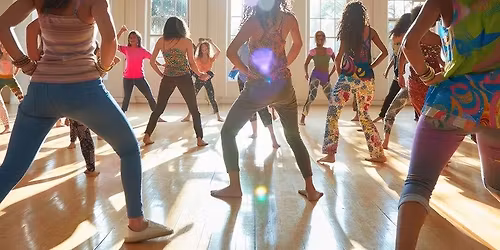 Groove and Glow with Ellie Rowan