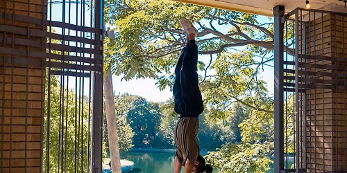 The Acrobatic Experience: 5 workshops