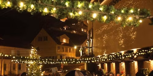 Julegate\u00e5pning i Salhus \ud83c\udf85 30 \u00e5rs jubileum