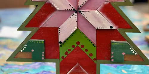 Christmas Tree Barn Quilt