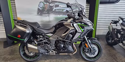 90s & 00s Night ft. Motorcycle Drive By