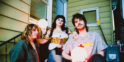 Trapcry, The Sonder Bombs, Gay Meat, Calamari's Long Slow Death
