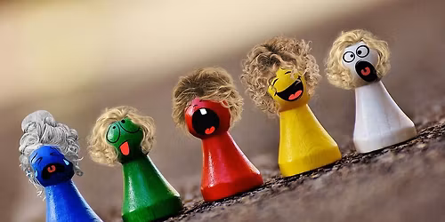 Pr\u00e1ce s d\u011btmi a dosp\u00edvaj\u00edc\u00edmi prost\u0159ednictv\u00edm propojen\u00ed Somatic Exper.\u00ae a kraniosakr\u00e1ln\u00edch p\u0159\u00edstup\u016fi