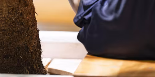 Mindfulness Mondays  w\/ Sarah O'Brien Hammond @ Hula