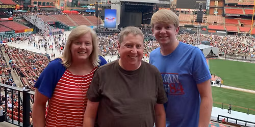 Linda and Bret Farewell to Springfield!