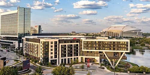 Dallas Professionals Mixer - * Networking and Cocktails* Safe & Fun!