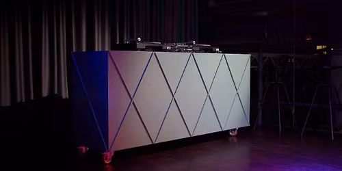 Fifty\/Fifty: Weihnachtsparty f\u00fcr Best Ager - Mit DJ Michael Herd