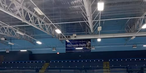 Buffalo Wild Wings Arena 1.5 hour ice available Saturday 11\/22\/25 3:45 - 5:15 PM