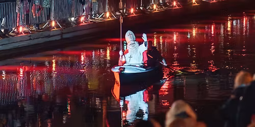 Nikolaus kommt über die Niers Wachtendonk