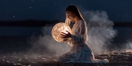 Moon Circle