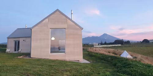 Sustainable Builds: Rammed Earth Living @ \u014ckato Earth