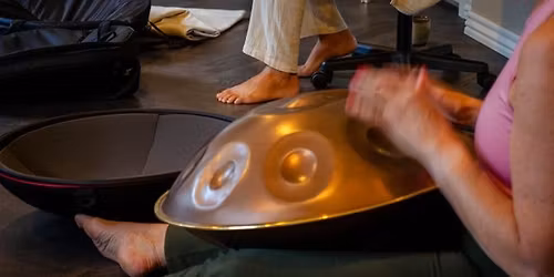 Kick Off Class with Nadia & Lilu