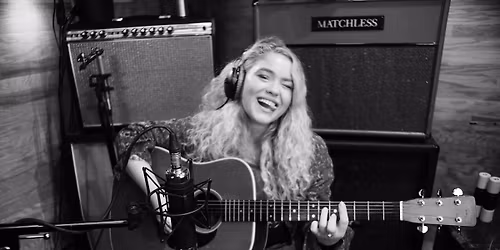 Claire Vandiver Live at Madeline's 