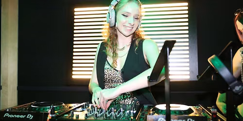 Beats n Babes - DJ Workshop, Pirate Silver Lake