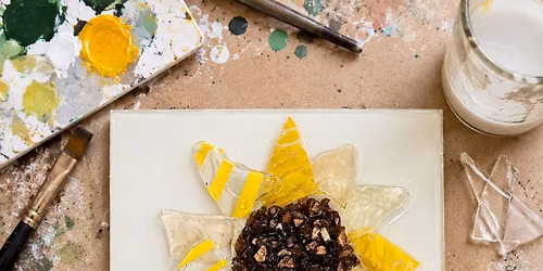 Glass & Resin Flower Class