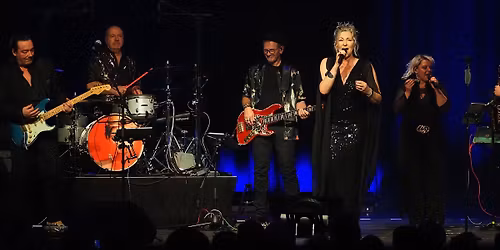 Claudia Jung & Band live