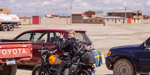 M\u00f8t Hanna C. Johansson, Fra jungel till isbre \u2013 ensam p\u00e5 motorcykel. V\u00e5g og f\u00f8lge din dr\u00f8m!