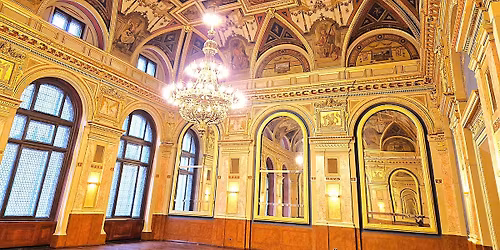 A P\u00e1risi Nagy \u00c1ruh\u00e1z ragyog\u00f3 titkai