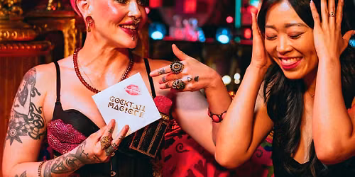 Lipstick & Tarot Readings at Th\u00e9\u00e2tre XIV