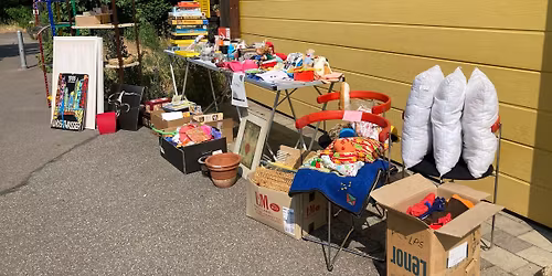 Verschenkeflohmarkt
