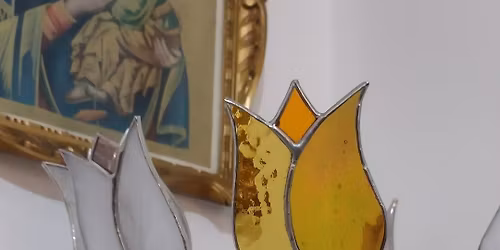 \ud83c\udf37 Tulip stained glass workshop \ud83c\udf37